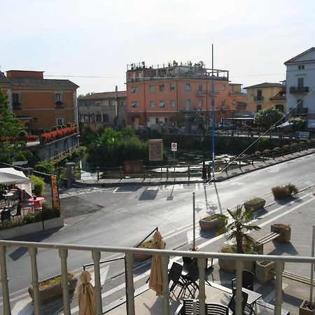 In Centro Rooms And Apartments Isola di Liri Exteriör bild