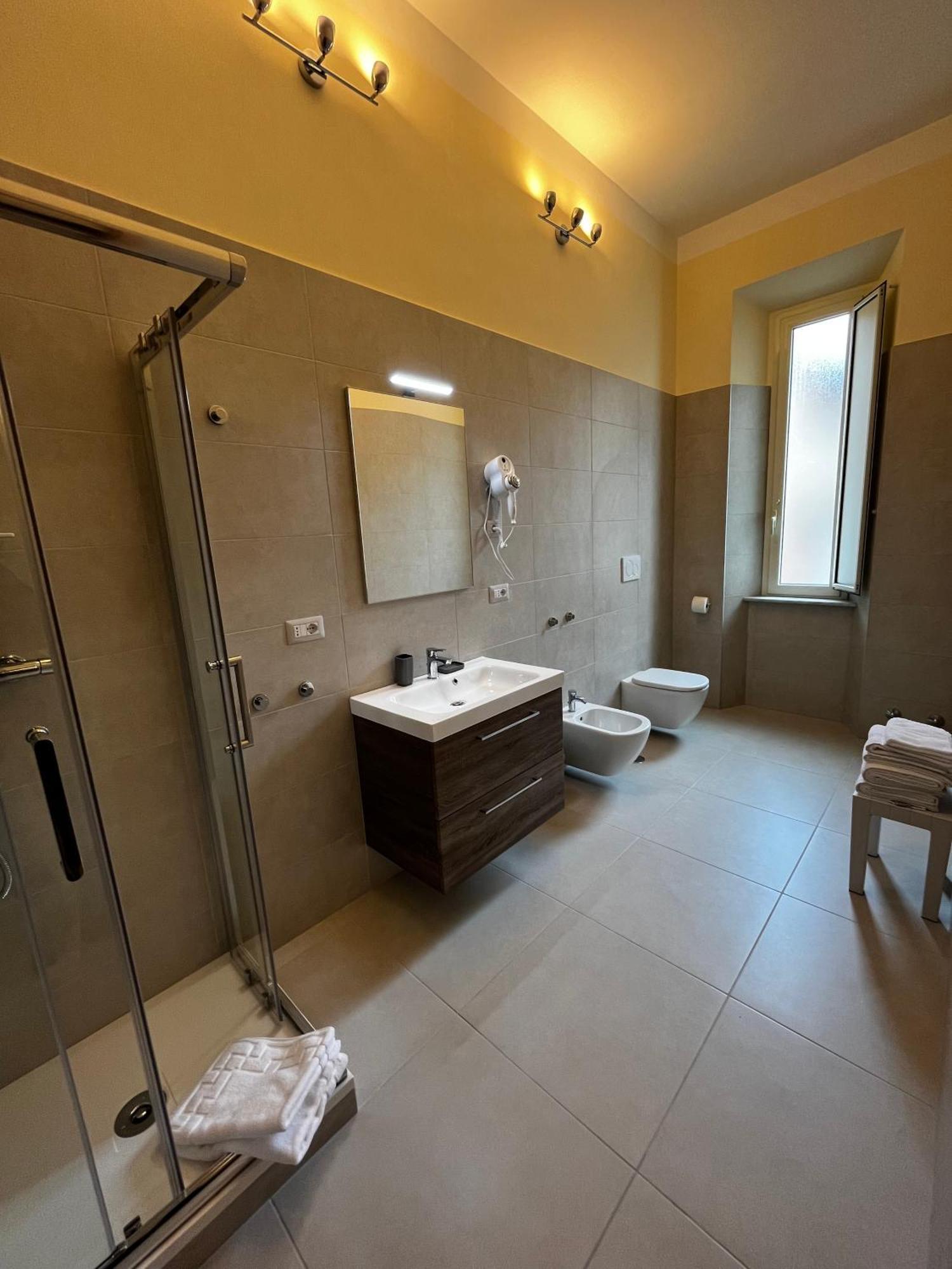 In Centro Rooms And Apartments Isola di Liri Exteriör bild